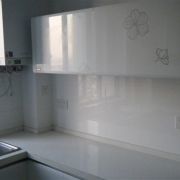 匠心打造·品質承諾——太原誠信櫥柜石材加工廠櫥柜加工服務