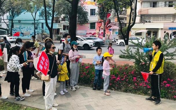 快閃導游服務 解鎖錦江區福字街的隱藏魅力